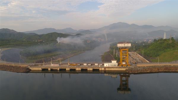 Thanh toán không dùng tiền mặt đem lại sự tiện ích, minh bạch và tăng hiệu quả trong công tác quản lý tại Công ty cổ phần Thủy điện Thác Bà.